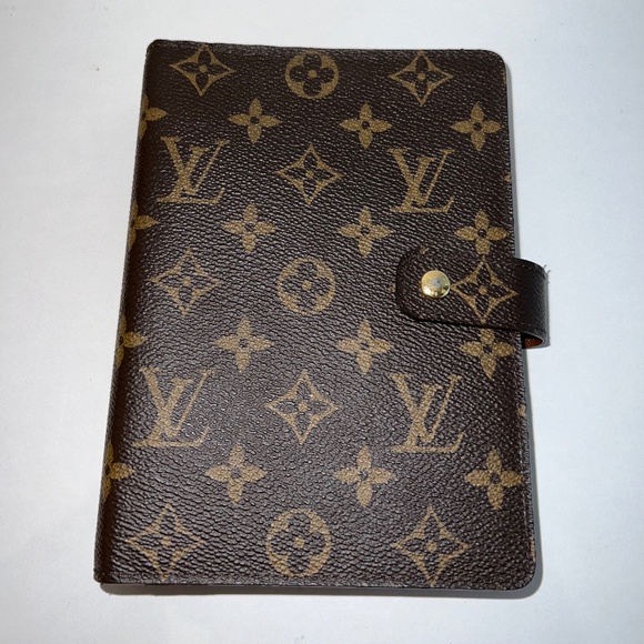 Louis Vuitton - Size MM Ring Agenda Hot Stamped with Gift Set/Old Packaging EUC - Picture 4 of 16